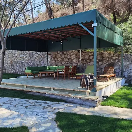 Villa Hemithea