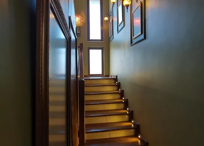 Willa Hemithea Hisaronu